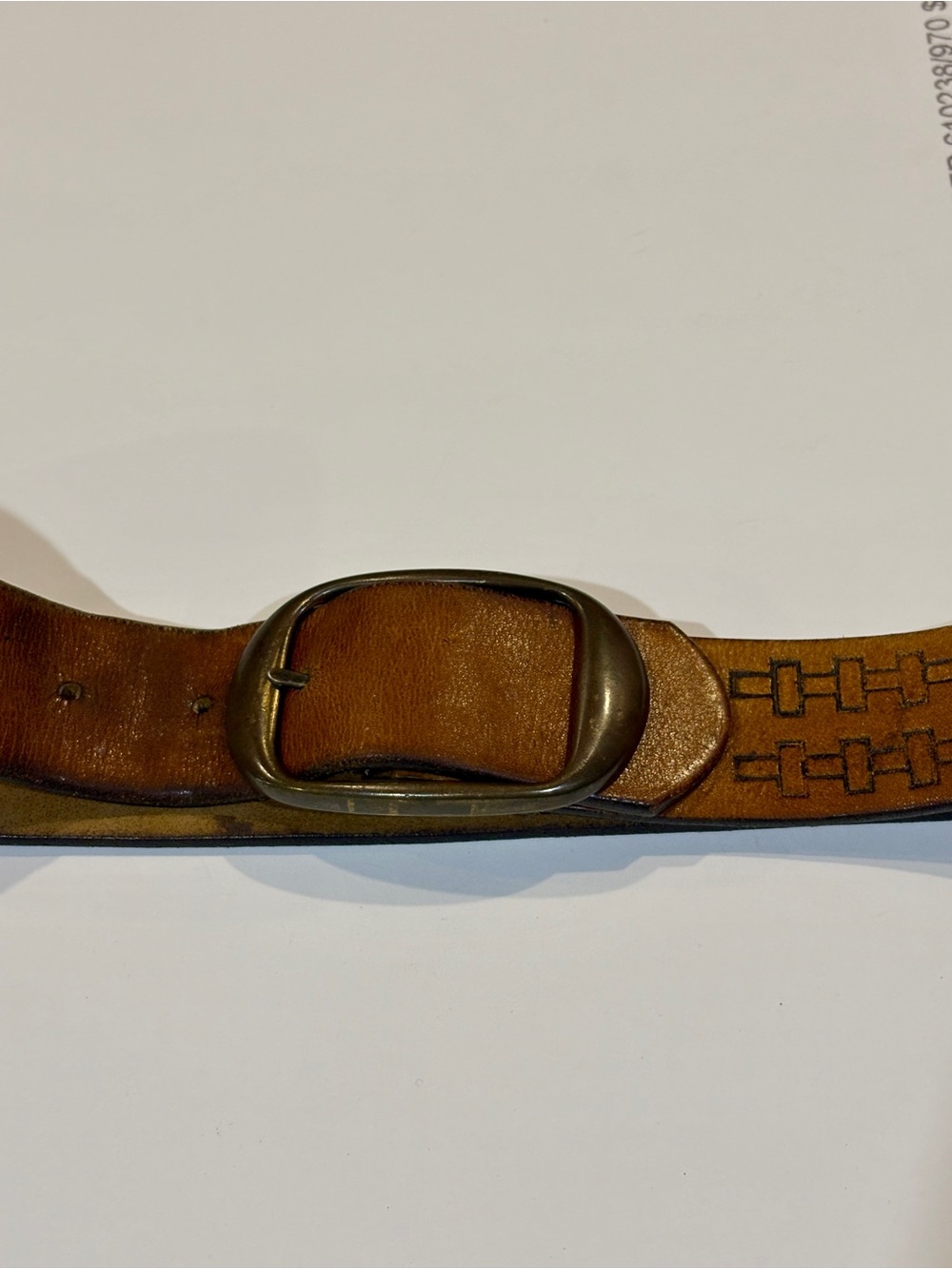Men's Brown Leather Belt with Brushed Brass Buckle - Picture 8 of 10